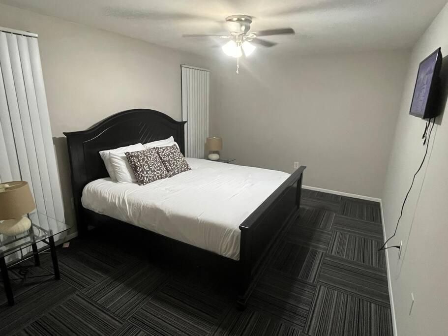 Cozy Retreat 1.8 Mi To Stadium غينزفيل، فلوريدا المظهر الخارجي الصورة